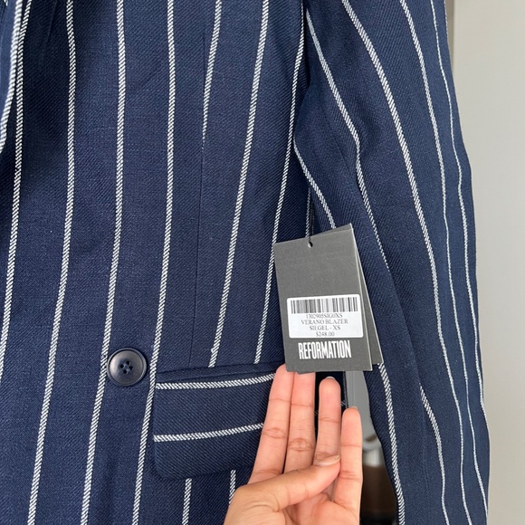 Reformation Verano Blazer - Picture 4 of 4